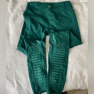 ALO Yoga Emerald Ribbed Leggings